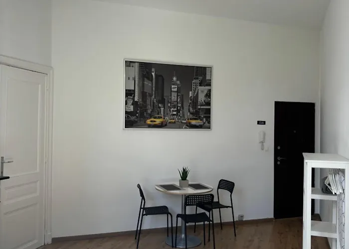 Studio Issa